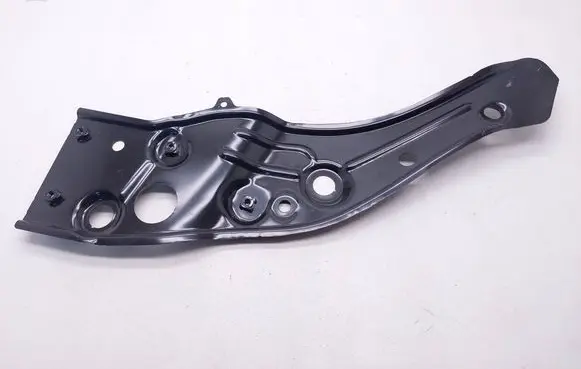 Dacia Duster Headlight/headlamp mounting bracket 625182517R