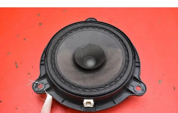 Nissan Micra Subwoofer speaker 28156EE500
