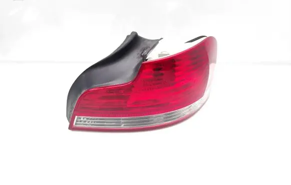 BMW 3 E90 E91 Rear/tail lights 7285642 2VP00961504 6321728564201