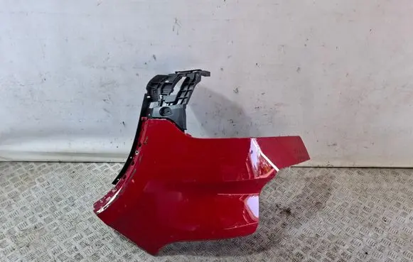 Rear bumper corner part panel trim