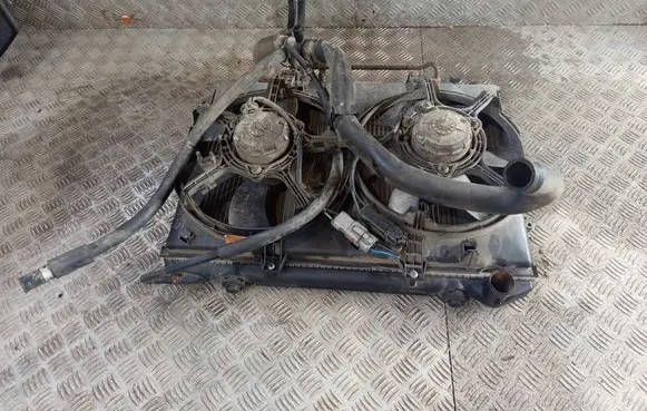 Opel Frontera B Coolant radiator