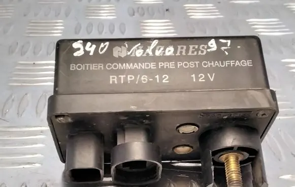 Volvo S40, V40 Glow plug pre-heat relay 7700107794