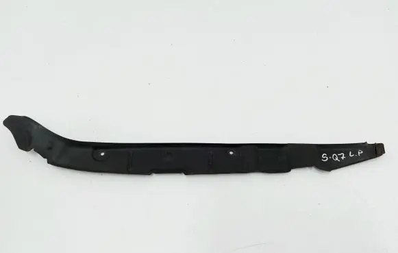 Audi SQ7 Fender foam support/seal 4M0821111