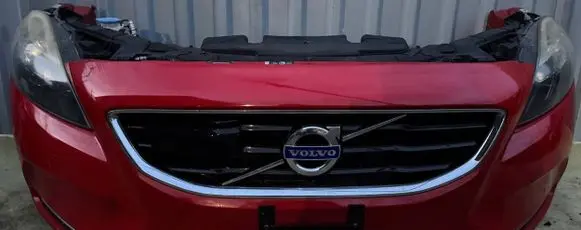 Volvo V40 Front bumper VOLVOV40 DBAMB4164T