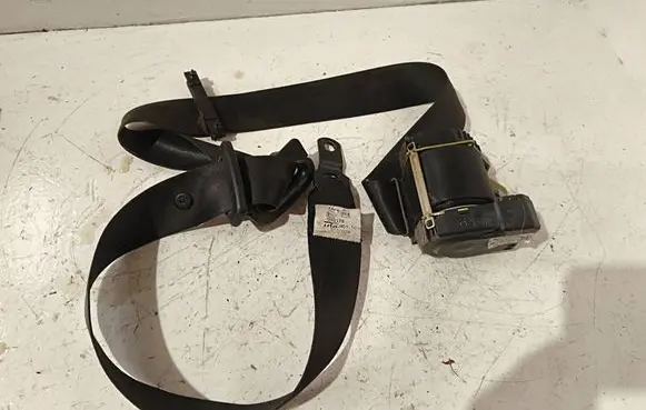 BMW X5 E53 Front seatbelt 040178