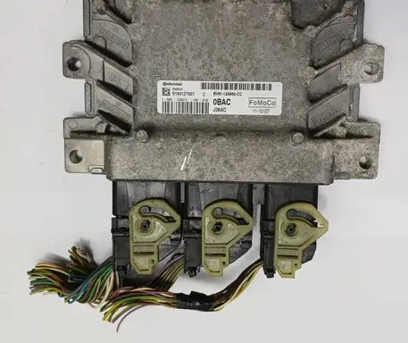 Ford Focus Engine control unit/module BV6112A650CC S180127007C 0BAC