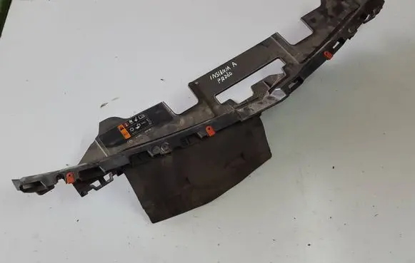 Opel Insignia A Radiator trim 22864058