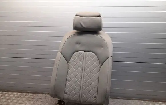 Audi A8 S8 D4 4H Rear seat 