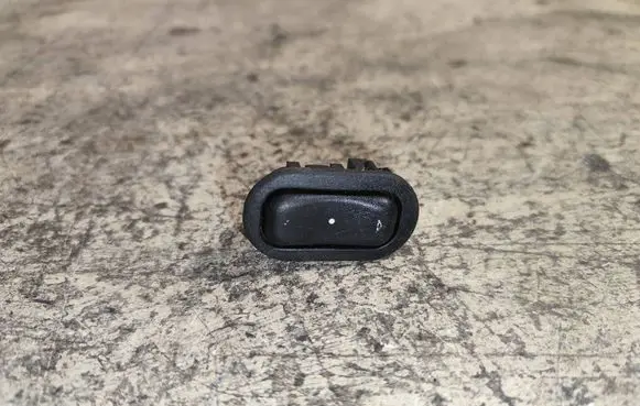 Opel Zafira A Electric window control switch 13363100 90561388