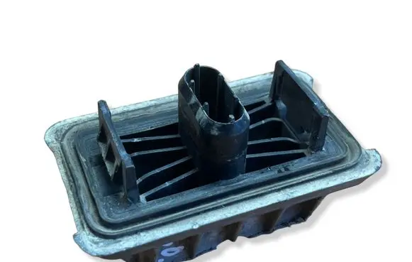 BMW 5 E60 E61 Jacking socket point 7065919