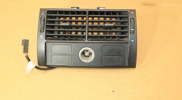 BMW X5 E53 Rear air vent grill 8409081 8370910 8370911