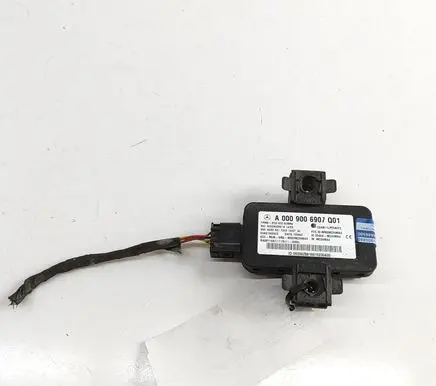 Mercedes-Benz C W205 Tire pressure control unit A0009006907 A0009028419