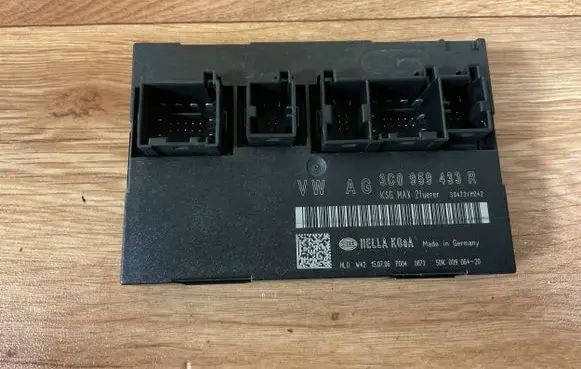 Volkswagen PASSAT B6 Comfort/convenience module 3C0959433R 5DK00906420 S0472H042