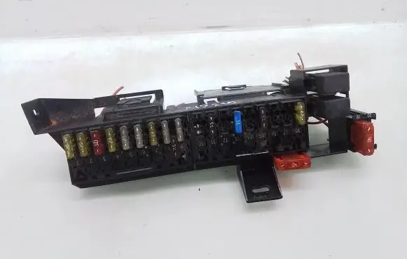 Mercedes-Benz E W210 Fuse module 0015459501