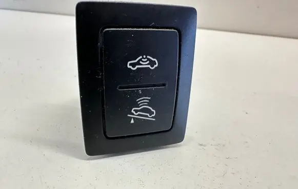Volkswagen Touareg I Alarm switch 7L6959899 04190T