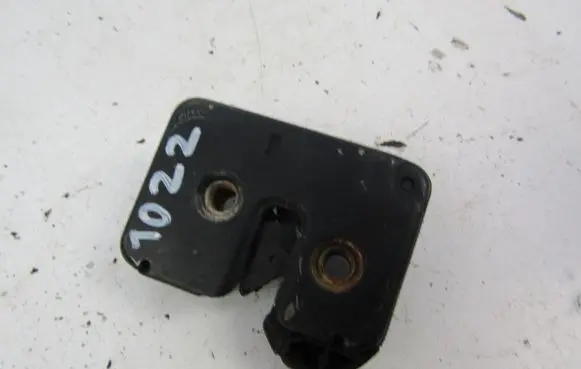 Seat Ibiza II (6k) Tailgate/trunk/boot lock/catch/latch 