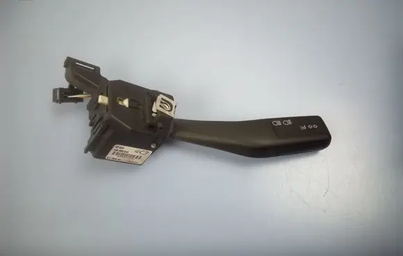 Skoda Octavia Mk2 (1Z) Indicator stalk 1K0953513 01103500