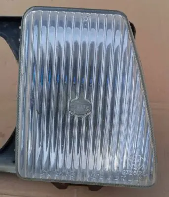 Volkswagen PASSAT B2 Headlight/headlamp 301125516