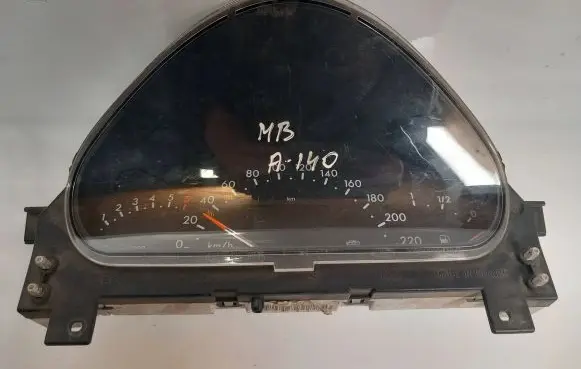 Mercedes-Benz A W168 Speedometer (instrument cluster) A1685404011 9807090063 1639902