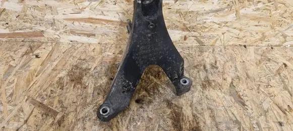 Audi A4 S4 B7 8E 8H Engine mounting bracket 8E0199308AF