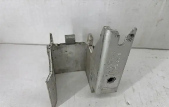 BMW 4 F32 F33 Radiator support slam panel bracket 