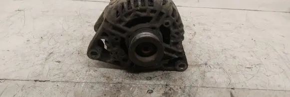Opel Zafira A Generator/alternator 90561168 0124415005