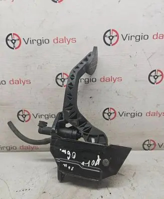 Clutch pedal