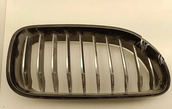 BMW 6 F06 Gran coupe Front grill 10627110 7213850