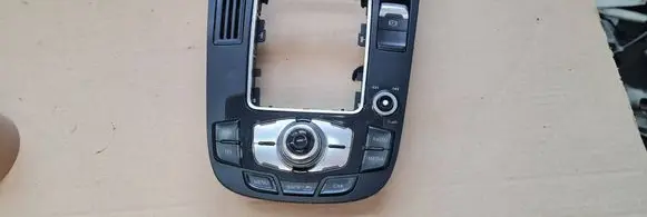 Audi A5 Sportback 8TA Head unit multimedia control 8T0919611K