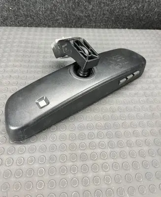Rear view mirror (interior)