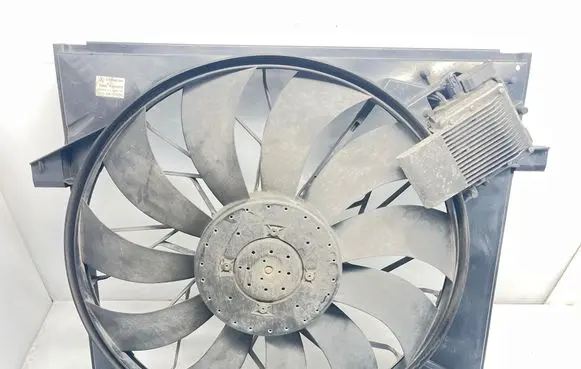 Mercedes-Benz ML W163 Electric radiator cooling fan A1635000293