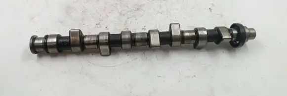 Volkswagen Golf IV Camshaft 32x47xio