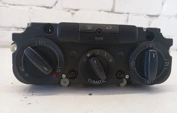 Volkswagen Golf Plus Climate control unit