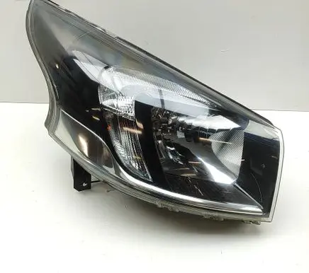 Opel Vivaro Headlight/headlamp 93867955 260108099R
