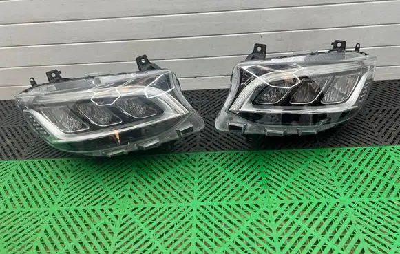 Mercedes-Benz Sprinter W907 W910 Headlight/headlamp A9109067200 ZGS003009 90139119AL