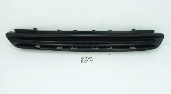 Peugeot 308 Front bumper lower grill 9674675177
