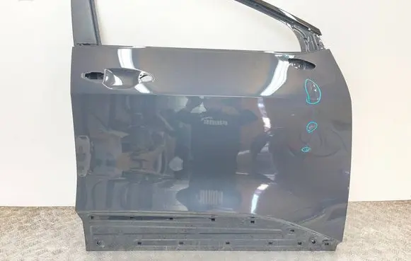 KIA Sportage Front door 