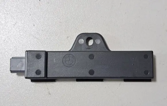 BMW i4 Keyless system antenna 5A5D3C0 6832065
