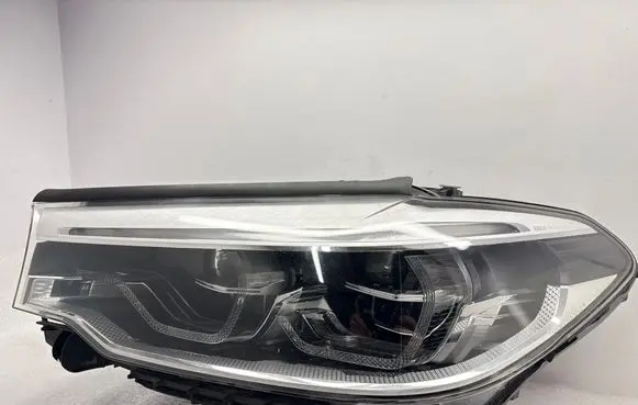 BMW 5 G30 G31 Headlight/headlamp 7214961 10396110000