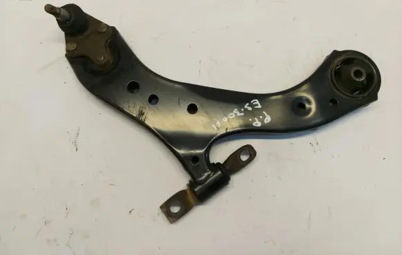 Lexus ES 250 - 300 - 330 Front control arm