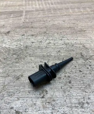 BMW 5 E60 E61 Outside/exterior temperature sensor 6936953