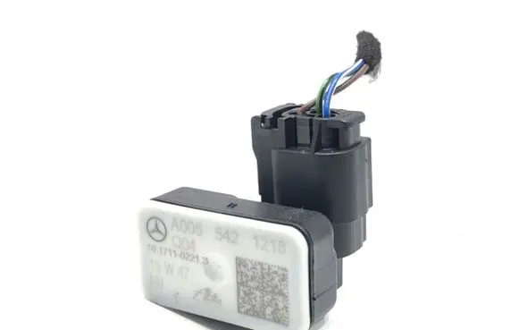 Mercedes-Benz CLS C218 X218 Airbag deployment crash/impact sensor A0055421218