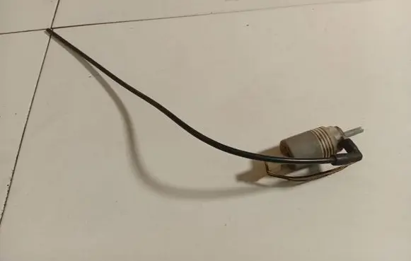 Audi 80 90 B3 Windscreen/windshield washer pump 31955651