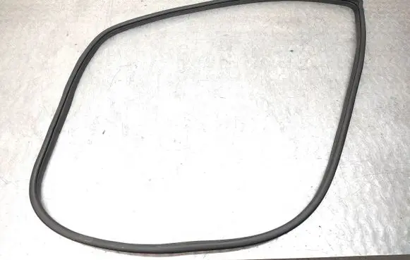 KIA Rio Front door rubber seal 