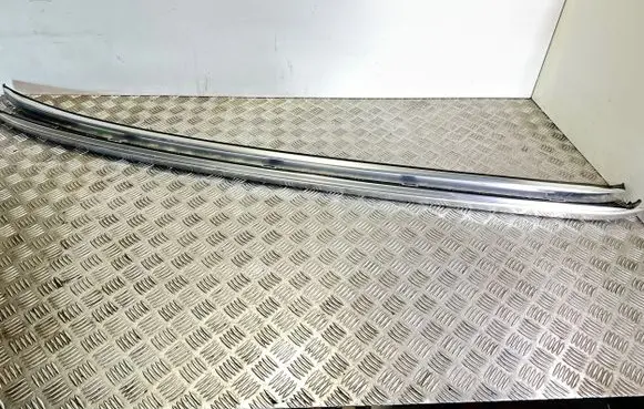Roof bar rail