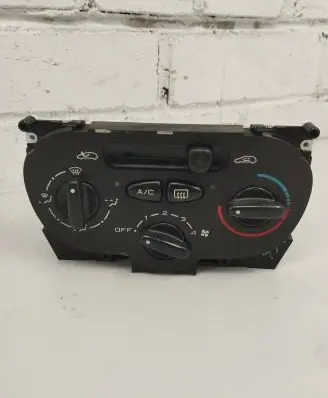 Citroen Xsara Picasso Climate control unit 64138