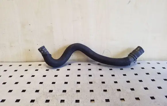 Volvo XC60 Engine coolant pipe/hose