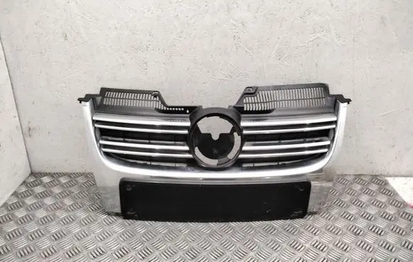 Volkswagen Golf V Front bumper upper radiator grill 1K5853651 1K5853653