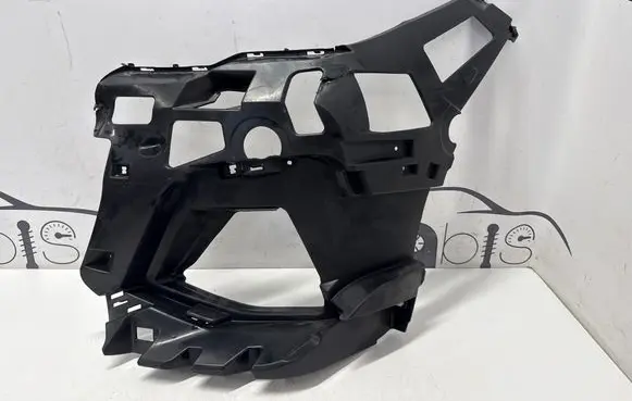 BMW 2 F44 Front bumper mounting bracket 8075515