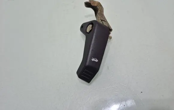 Land Rover Freelander Engine bonnet (hood) release handle JPC6106